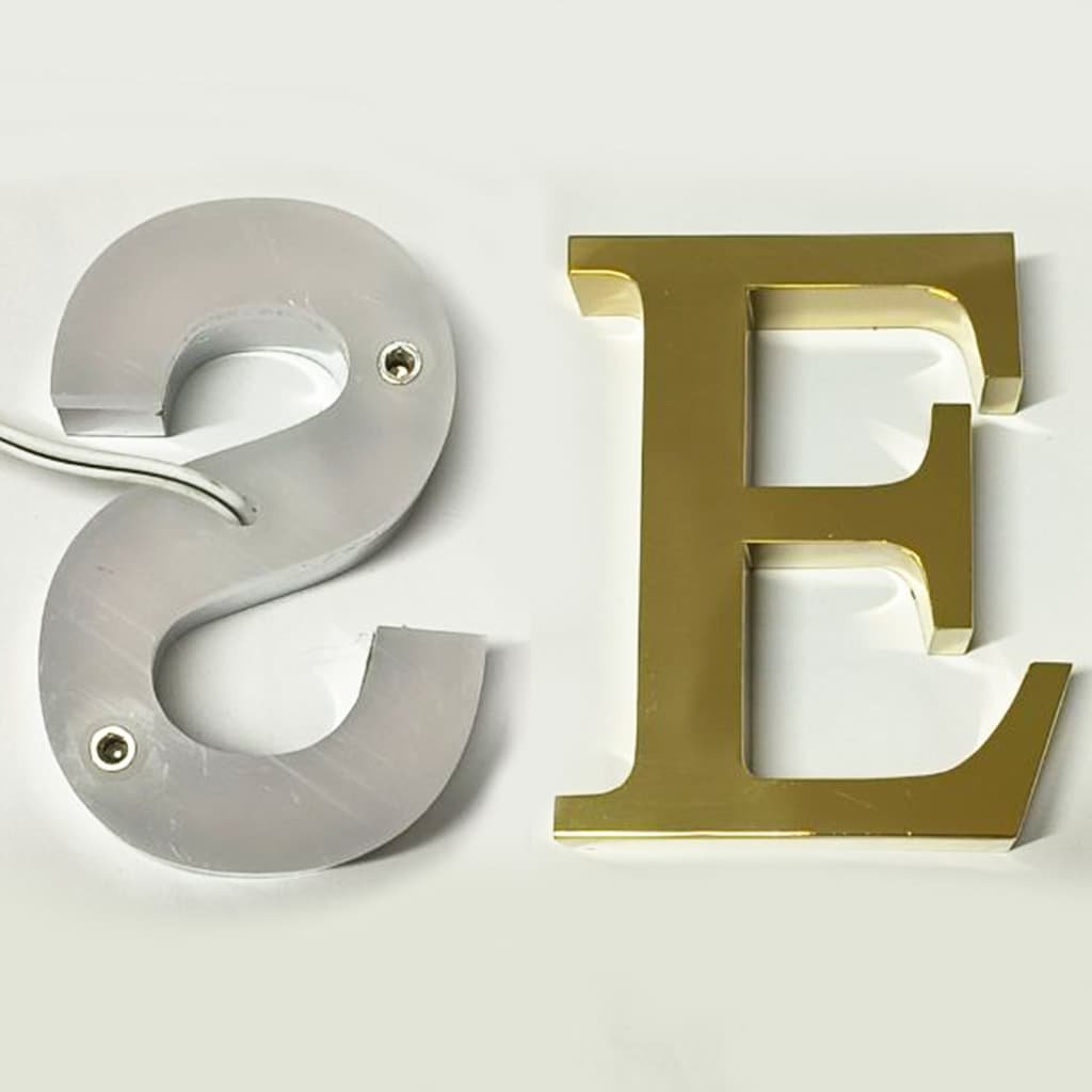 metal letters