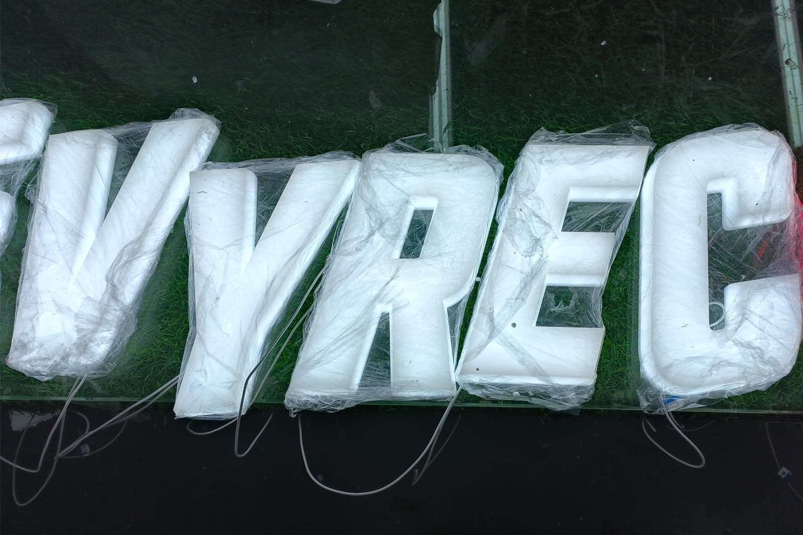led acrylic letters